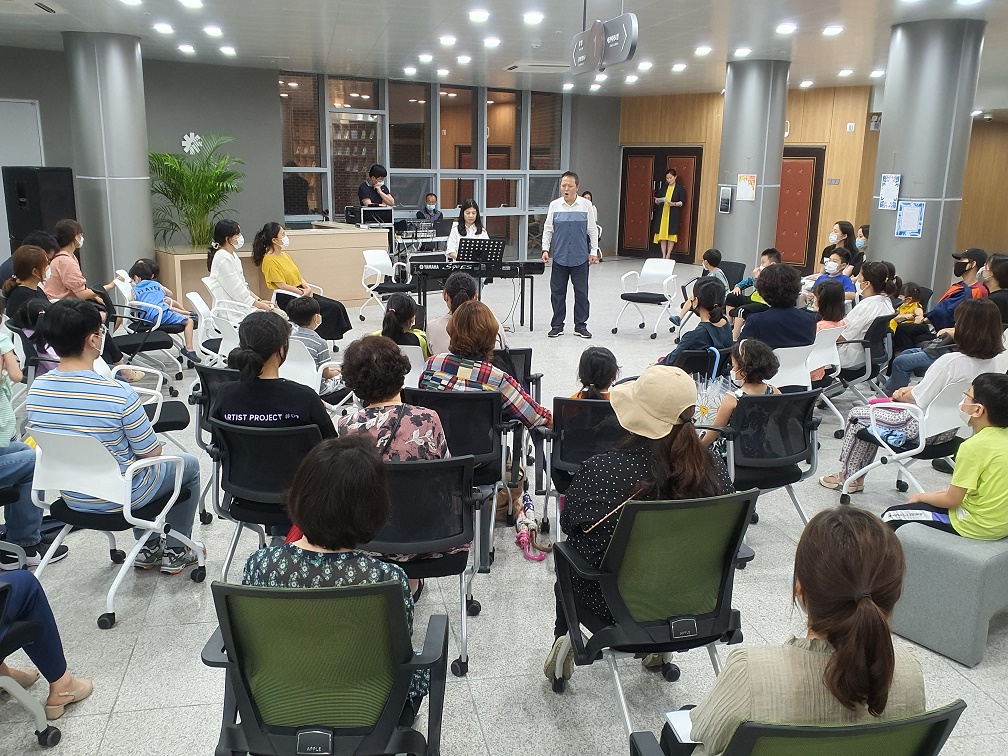 지역주민과 함께하는  양포도서관 문화예술페스타 행사사진 첨부 이미지